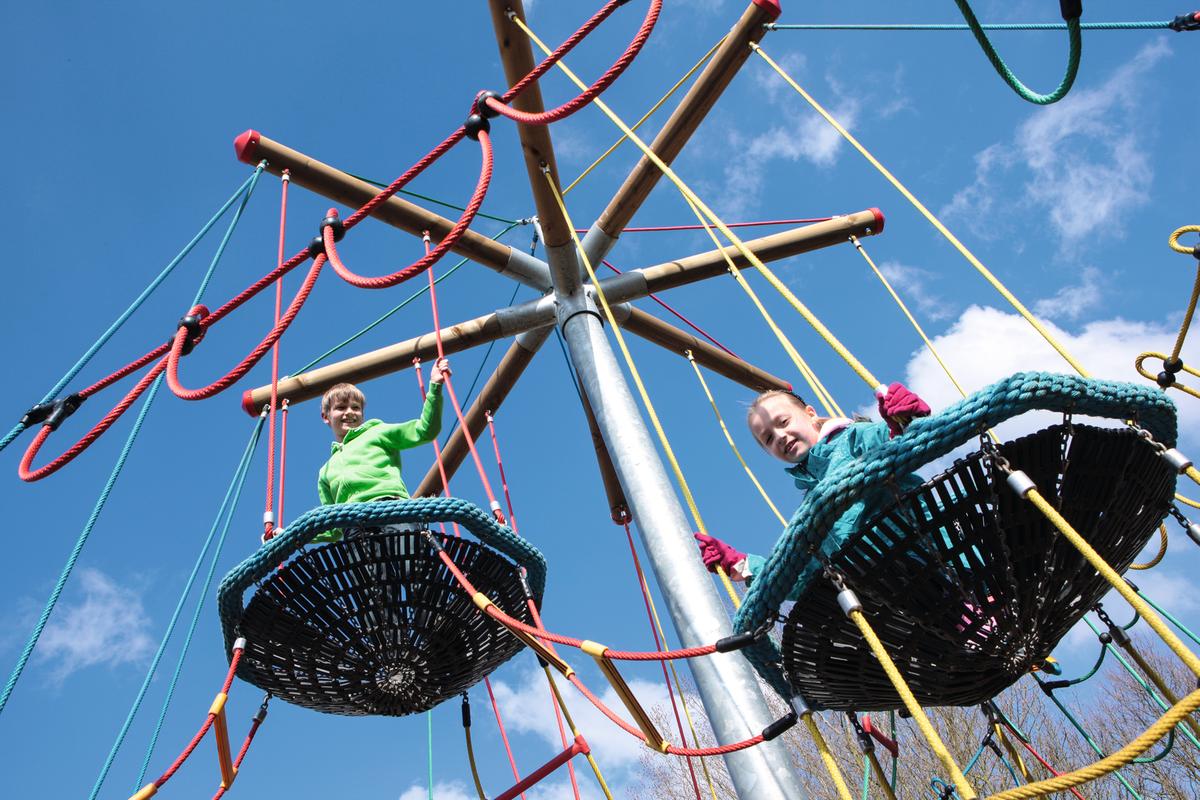 Rope Play, Nets and climbers 