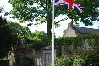Classic fibreglass flag pole