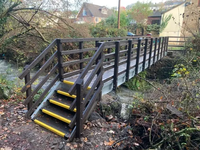Re-Life Recycled Plastic  Bridge  Thumbnail 6