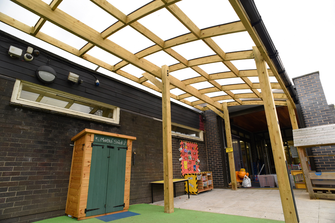 Timber canopies Thumbnail 6