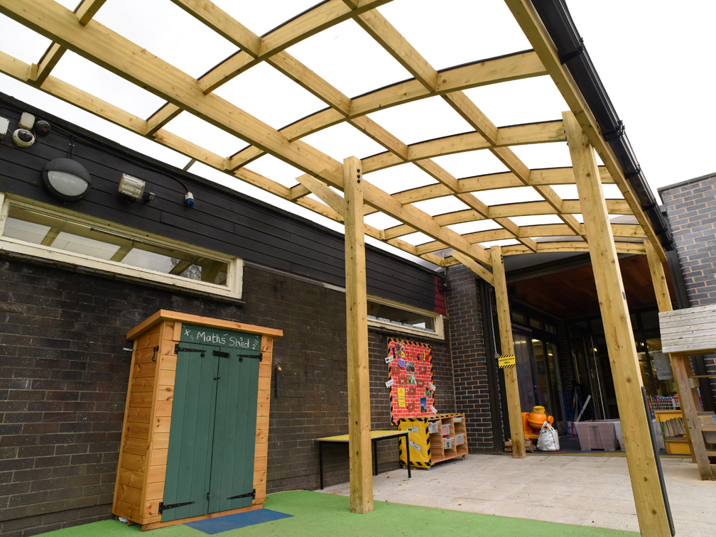 Timber canopies Thumbnail 6