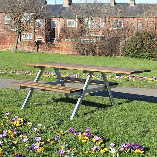 Wheelchair accessible picnic benches Thumbnail 3