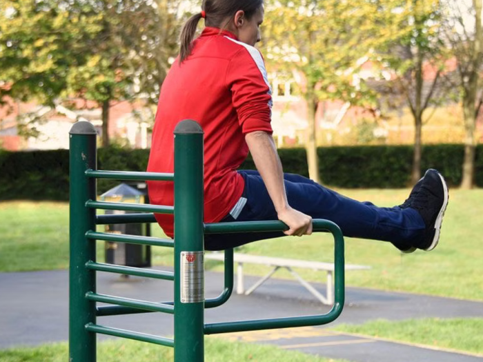 Leg Raise Thumbnail 5
