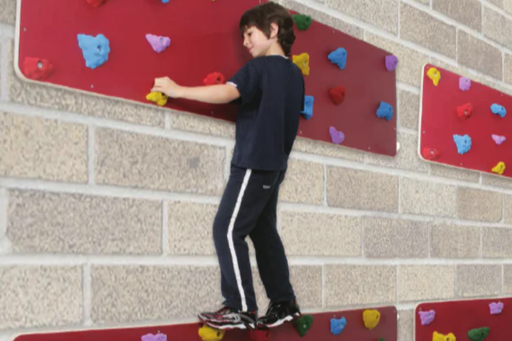 Traverse Climbing Panels