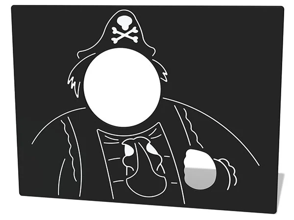 Pirate Head Through Play Panel Thumbnail 1