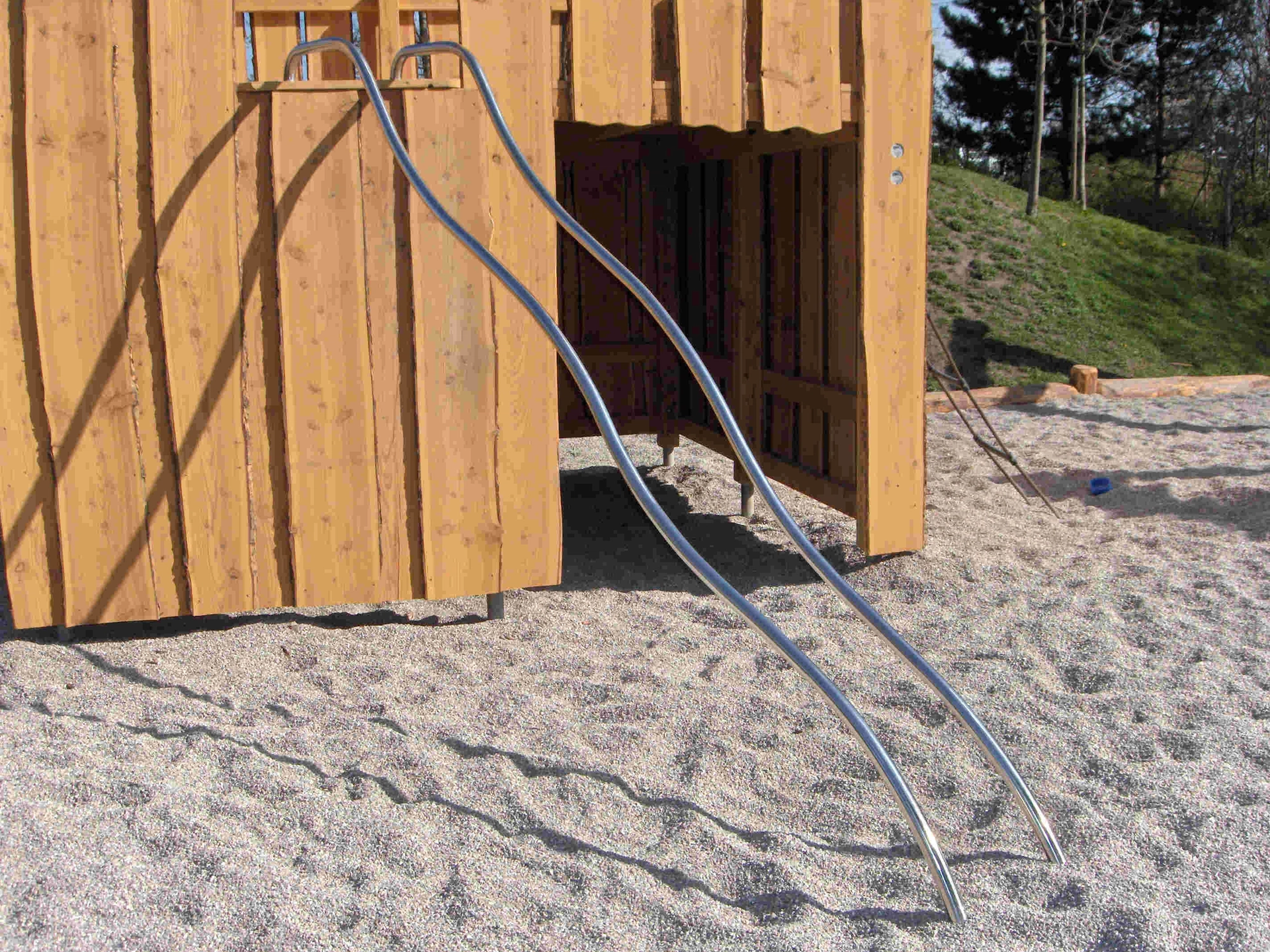 Sliding Poles Thumbnail 6
