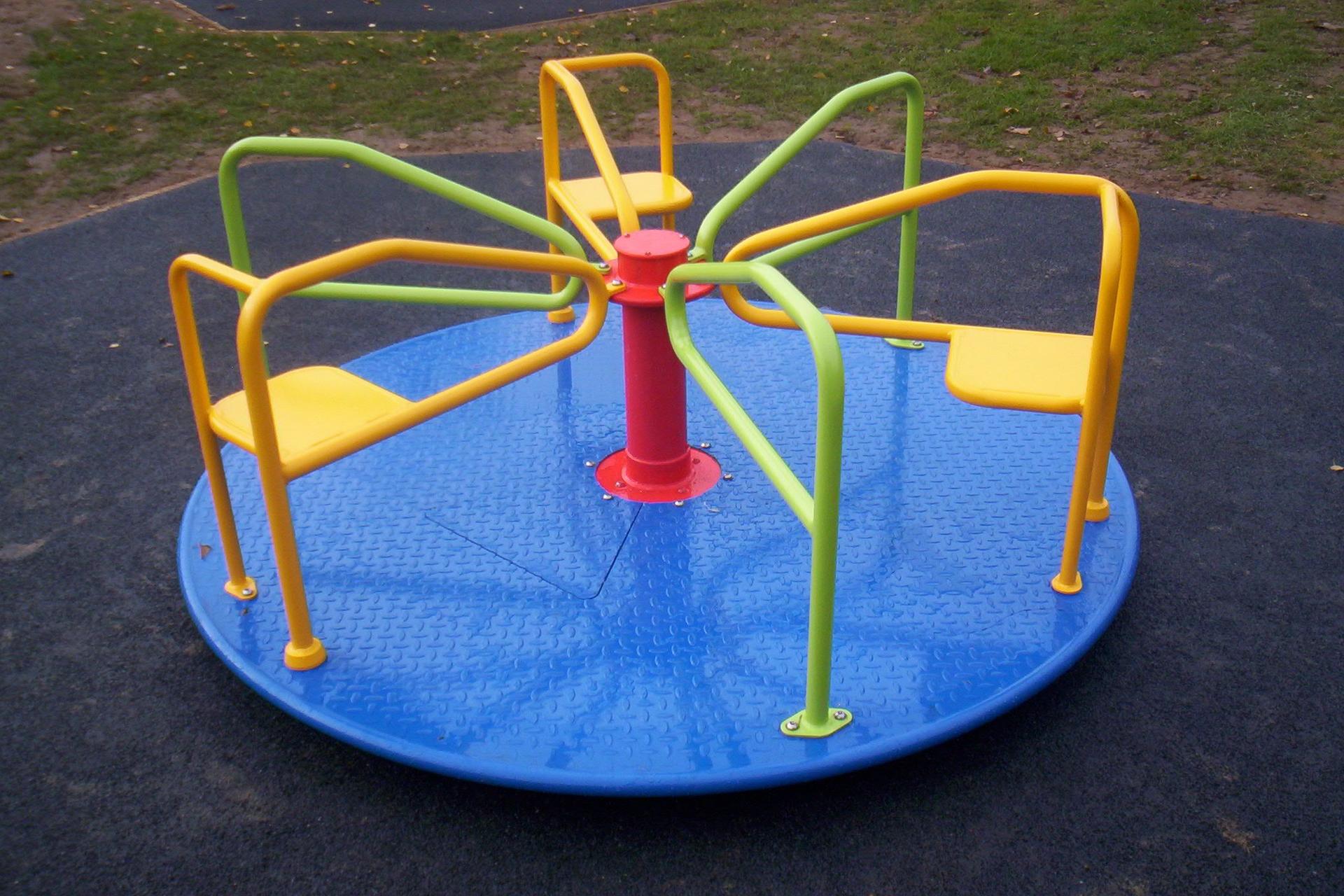 Playquip Traditional Frame Roundabout
