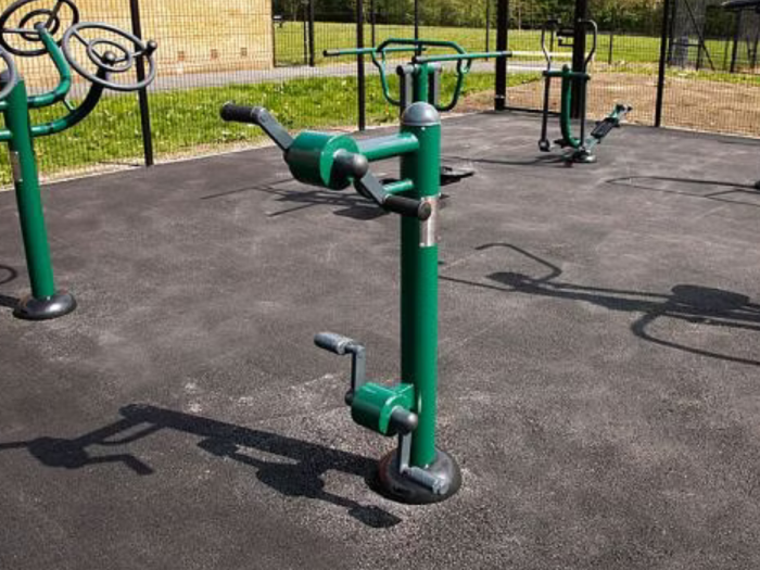 Wheelchair Accessible Arm & Pedal Bike Thumbnail 6
