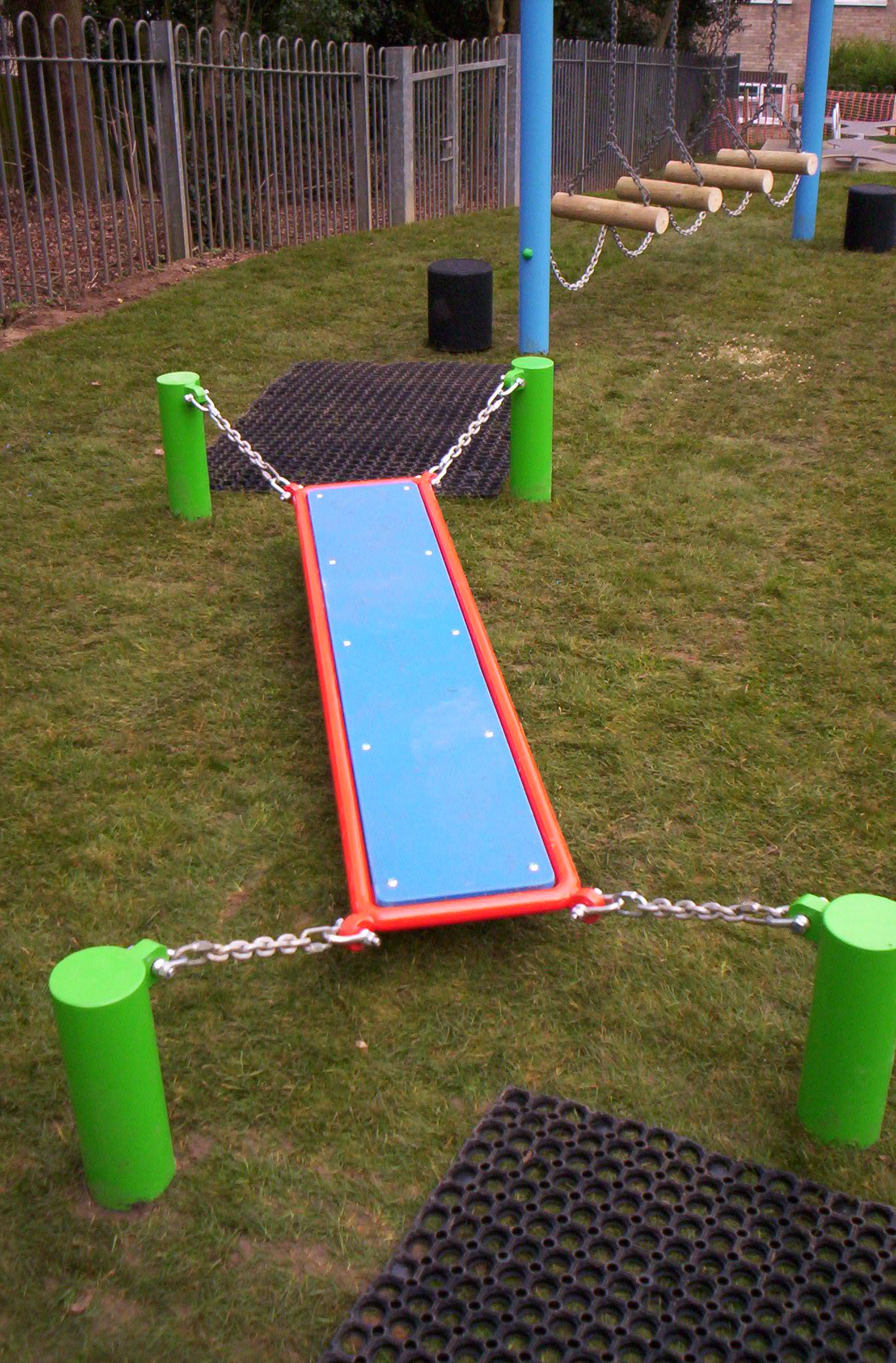 Wobble board (Metal)