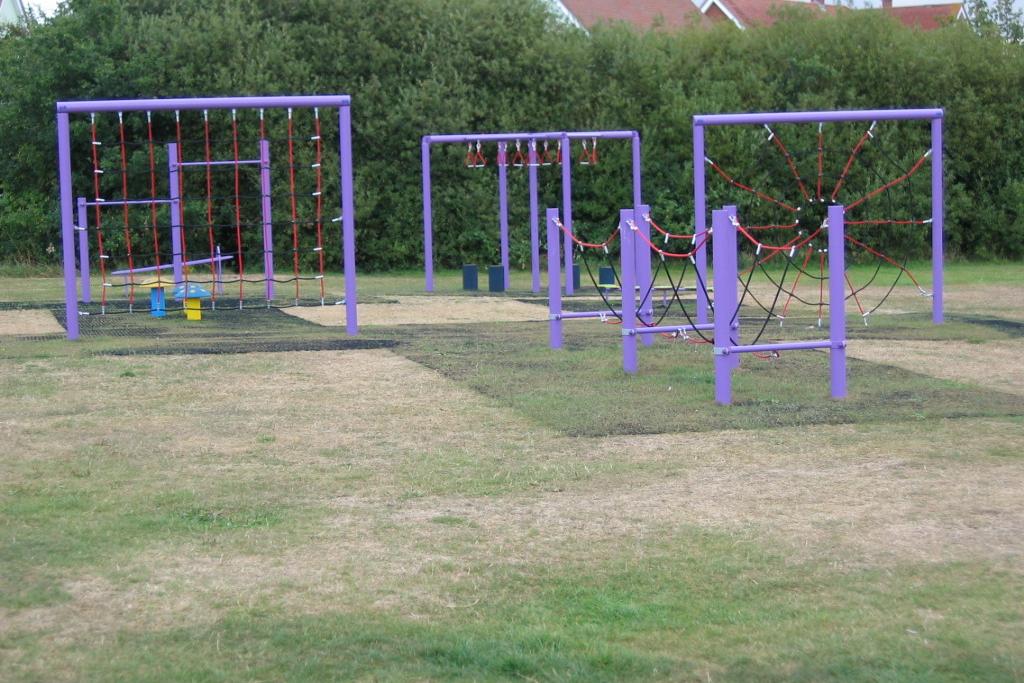 Metal Trim Trail Package