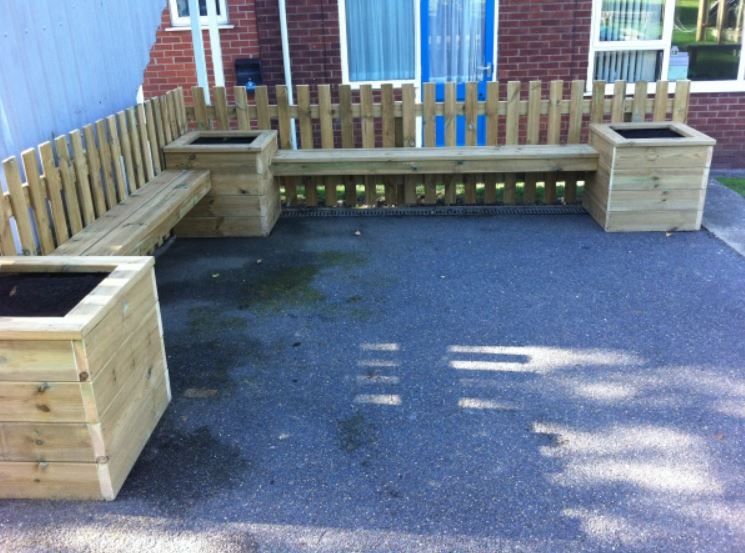 Timber Planters  Thumbnail 2