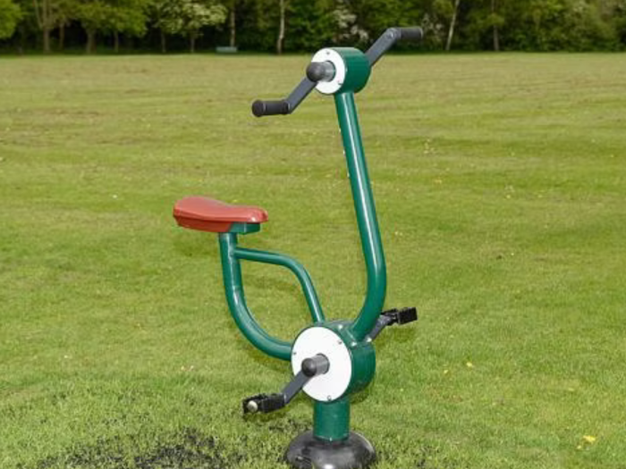 Arm & Pedal Bicycle Thumbnail 3