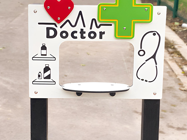 Doctors Play Panel Thumbnail 4