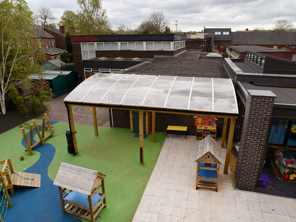 Timber canopies Thumbnail 2