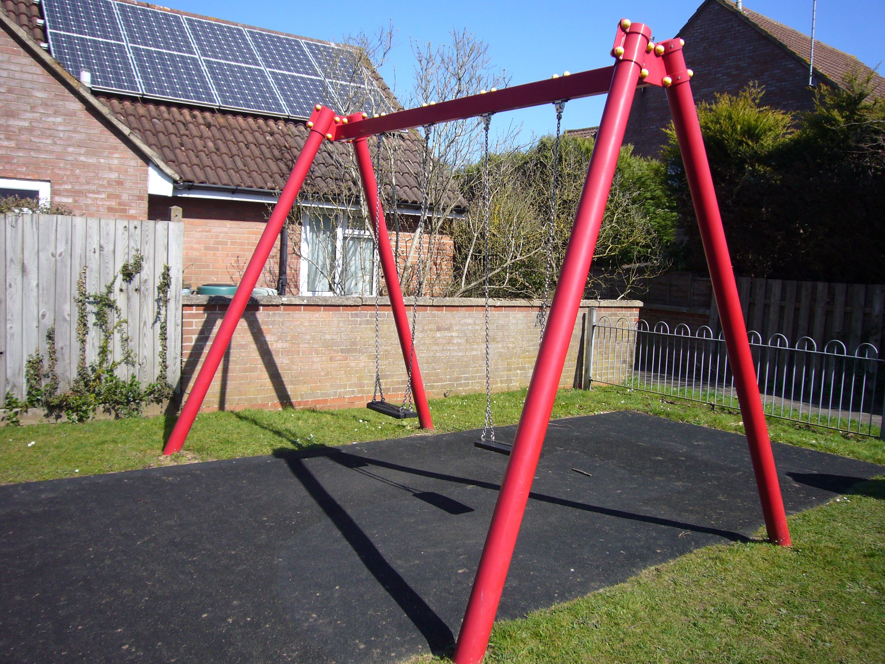 Junior Flat-Seat Swing