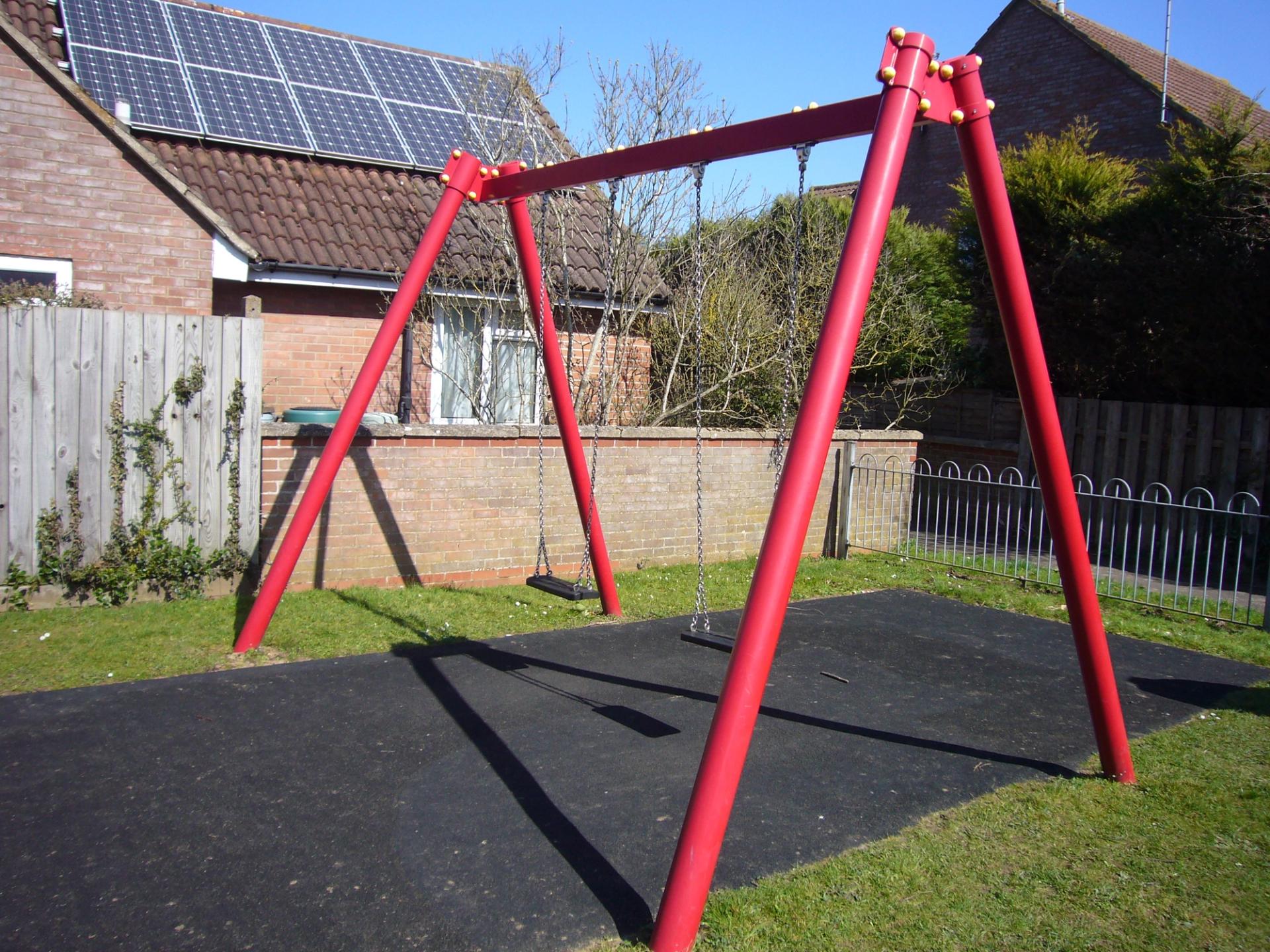 Junior Flat-Seat Swing