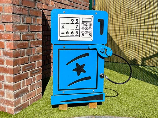 Petrol Pump Play Panel Thumbnail 4