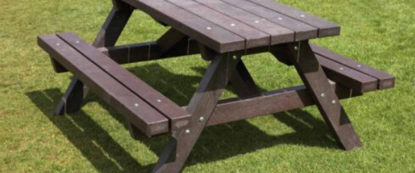 Picnic Benches - Outdoor Infrastructure