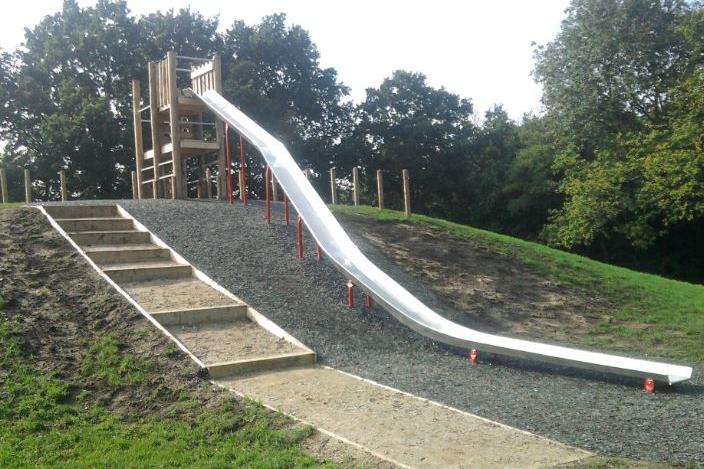 Bespoke Embankment slides