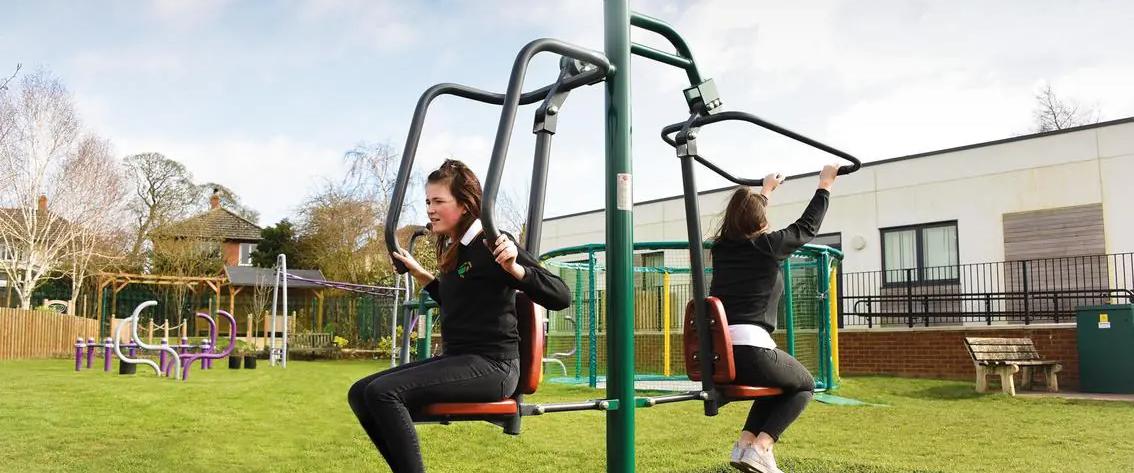 Secondary & Further Education - Outdoor Gym Equipment
