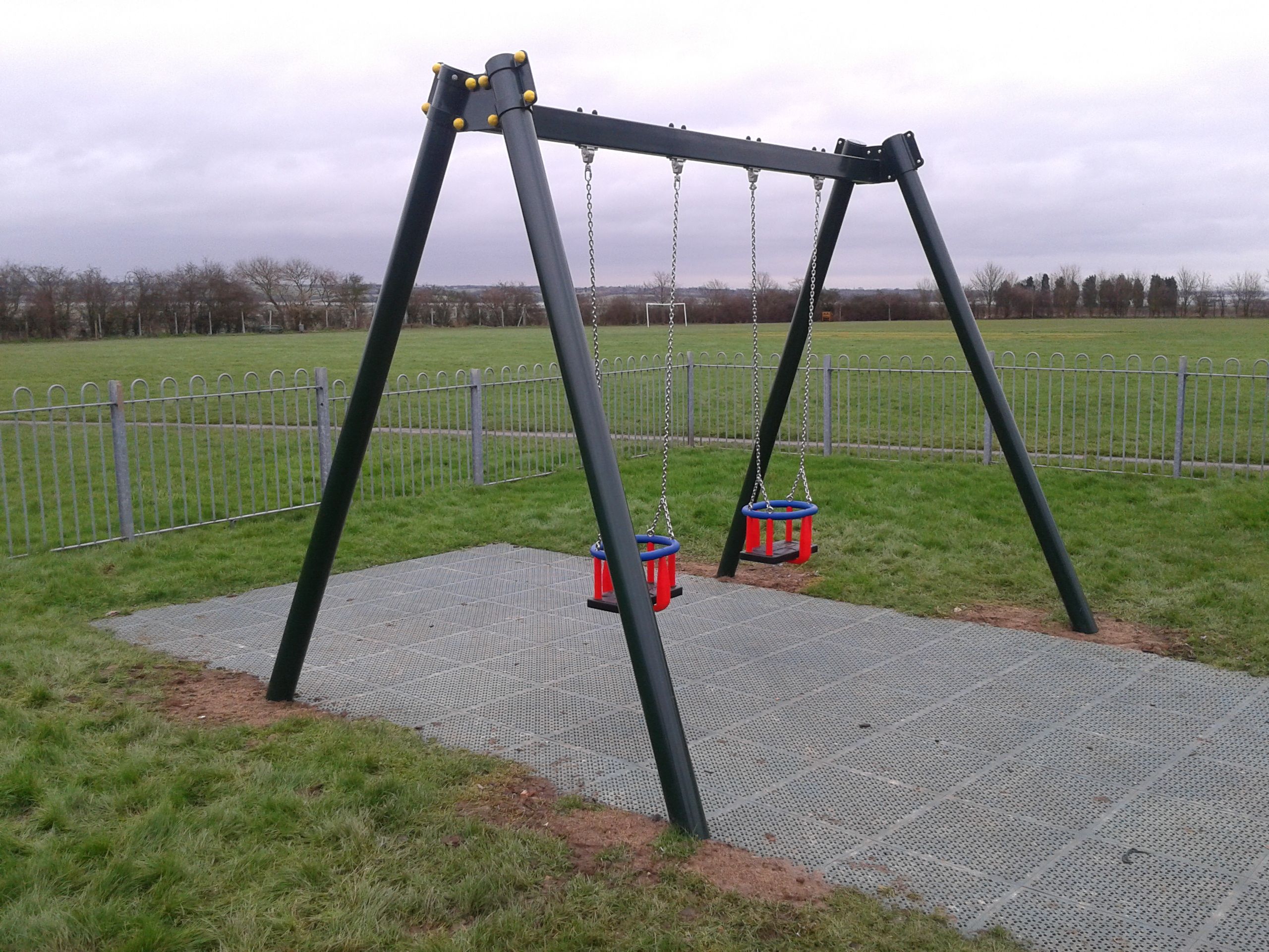 Toddler Cradle Swing Thumbnail 2