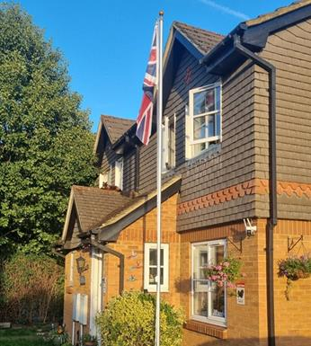 Garden Flag Pole Thumbnail 3