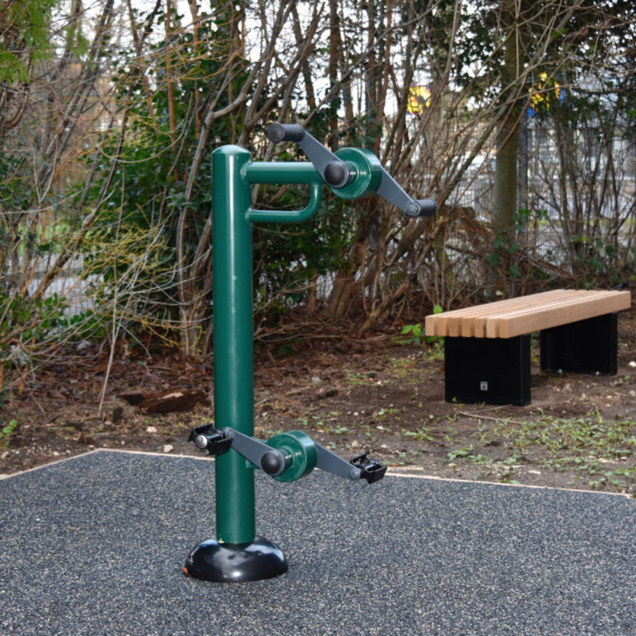 Wheelchair Accessible Arm & Pedal Bike Thumbnail 4