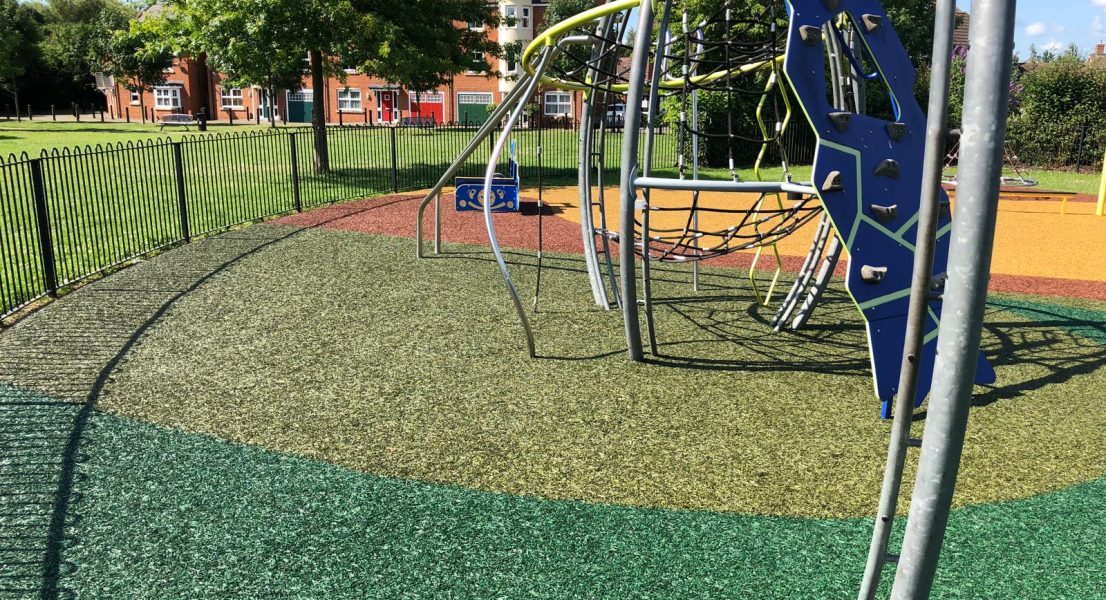 Bonded Rubber Mulch
