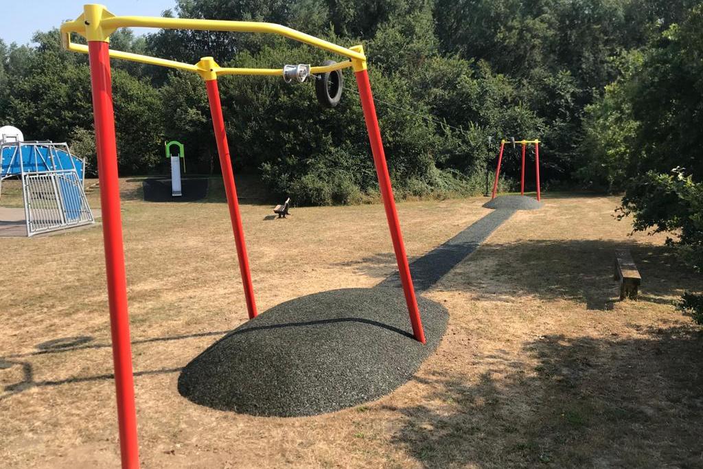 Playquip Halo design with Bonded mulch ramps