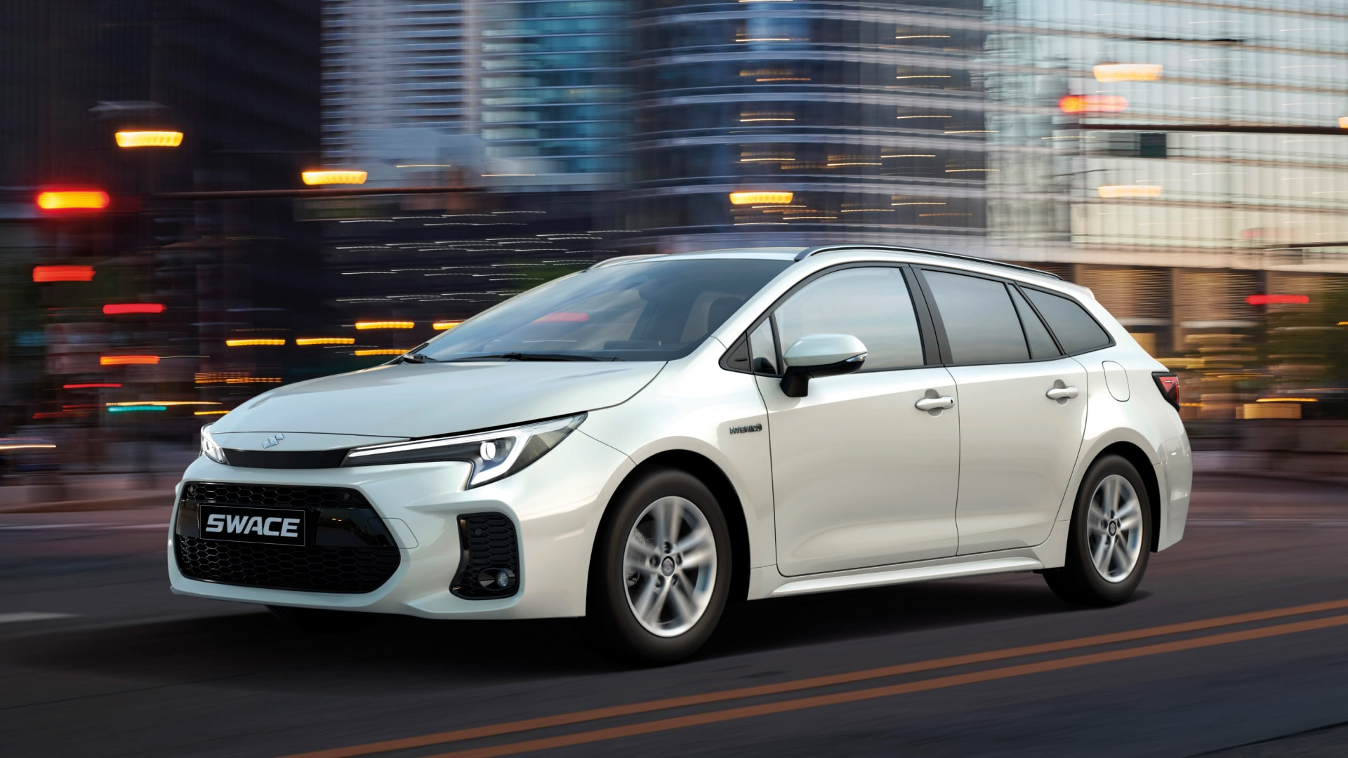 Suzuki Swace vs Toyota Corolla Suzuki Swace vs Toyota Corolla