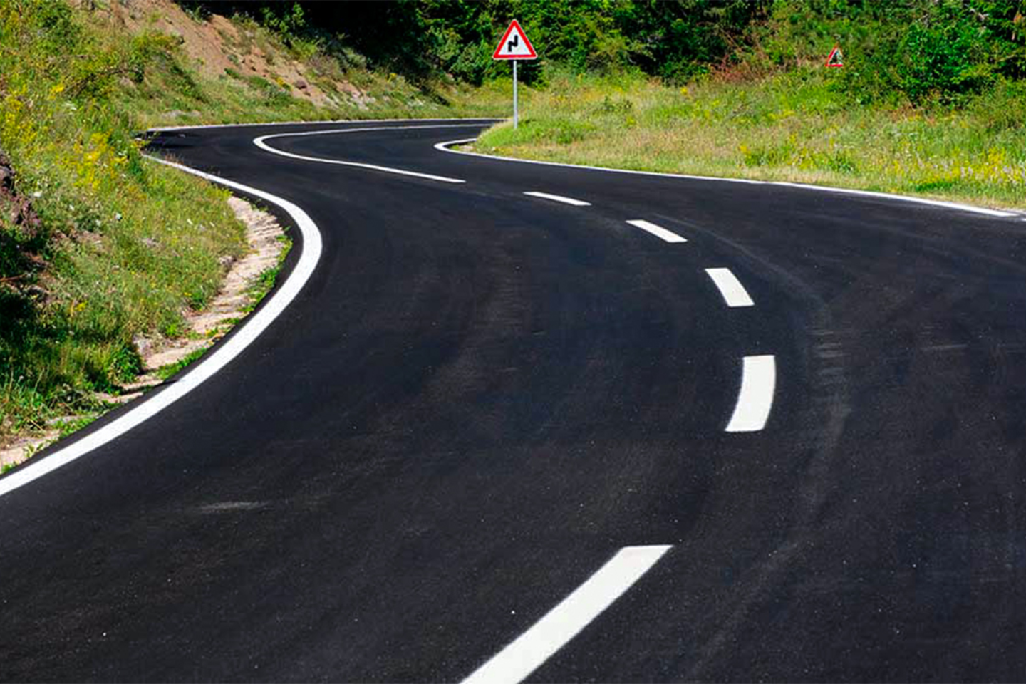 Diferencia entre calzada y arcén