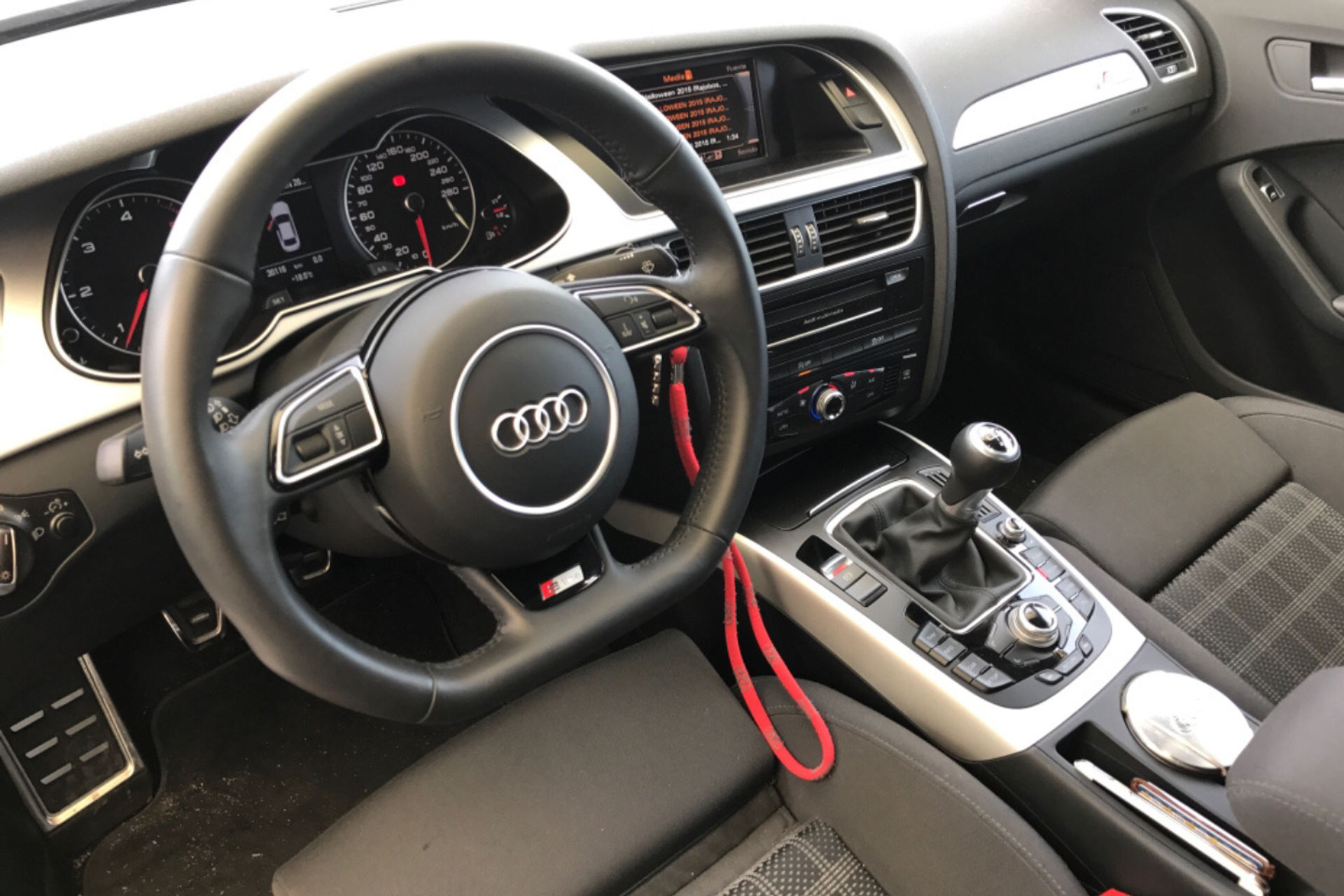 ¿Por qué vibra el volante del coche? ¿Por qué vibra el volante del coche?