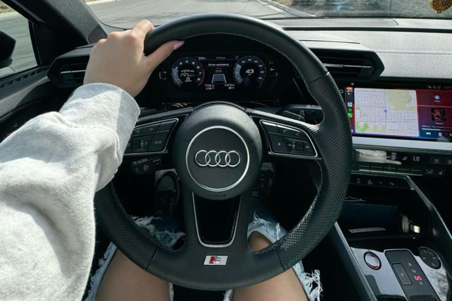 Coches ideales para mujeres jóvenes Coches ideales para mujeres jóvenes
