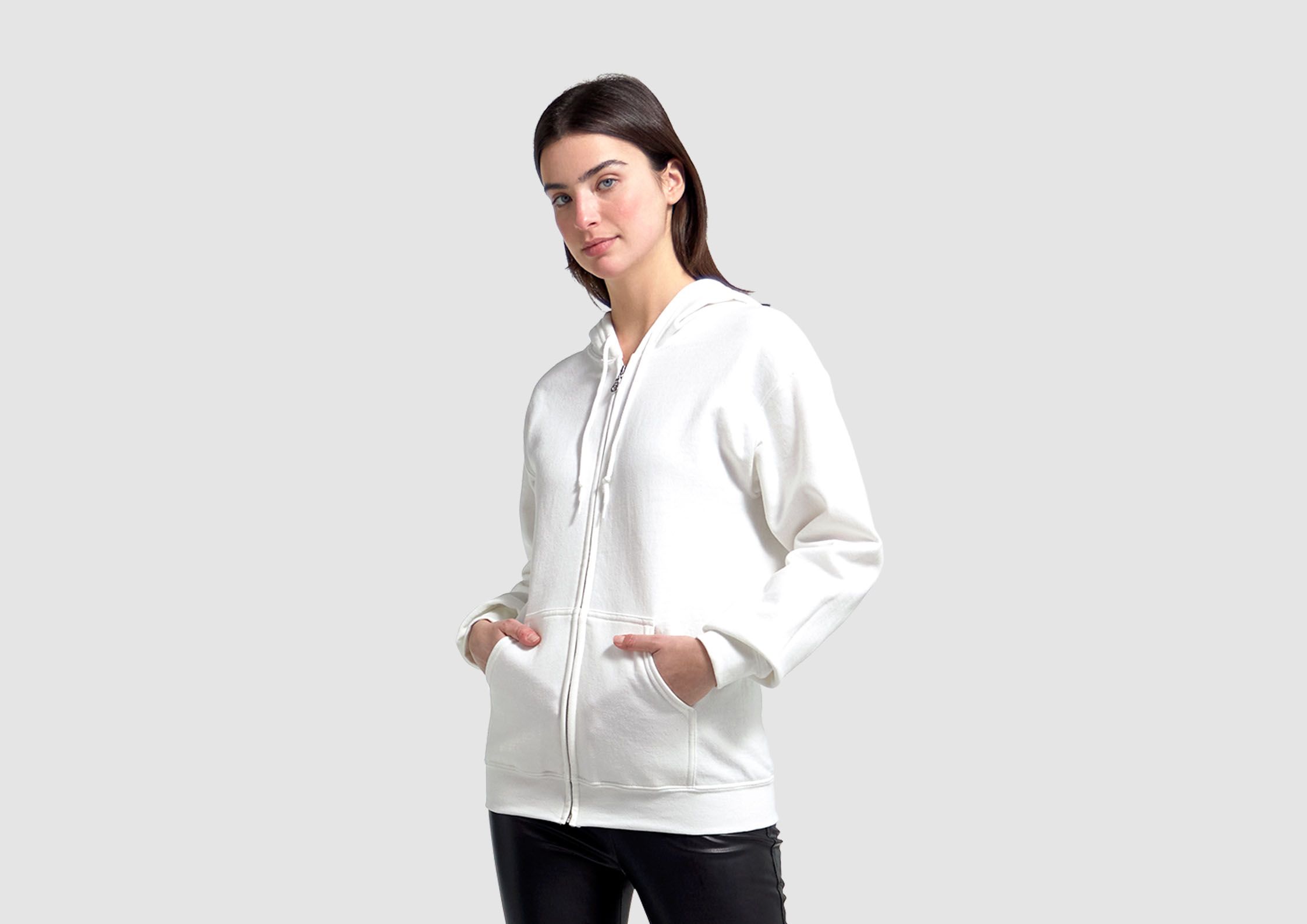 White zip up hot sale hoodies womens