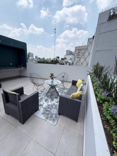 Roma Norte Penthouse with Private Rooftop — view 2
