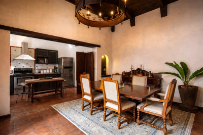 Colonial Residence in Antigua Guatemala — view 4