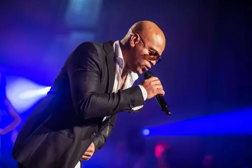 Title image for an event called '$🔥💃 SALSA & LATIN VIBES – Winter Special 🕺🔥 mit Ney Portales'