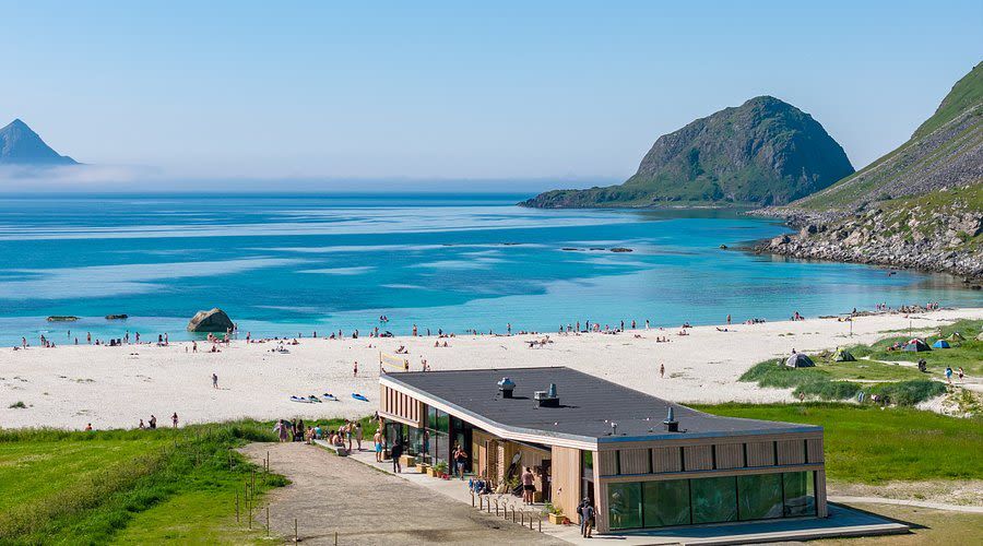 Vakker strand i Lofoten, Norge