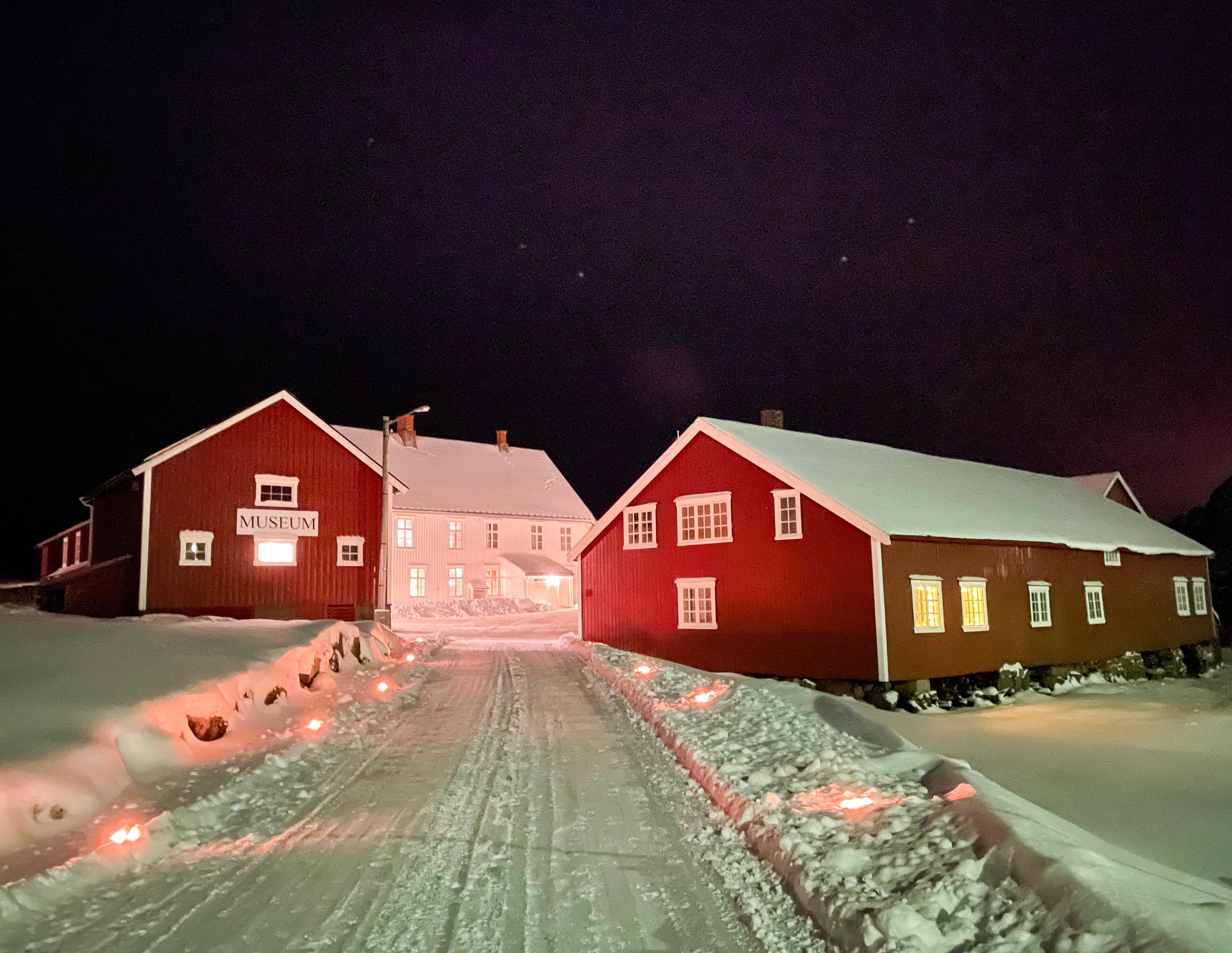 Geschichtstour in Storvågan, Lofoten, Norwegen