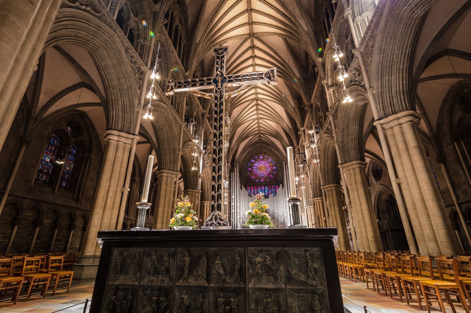 Nidaros cathedral interior details