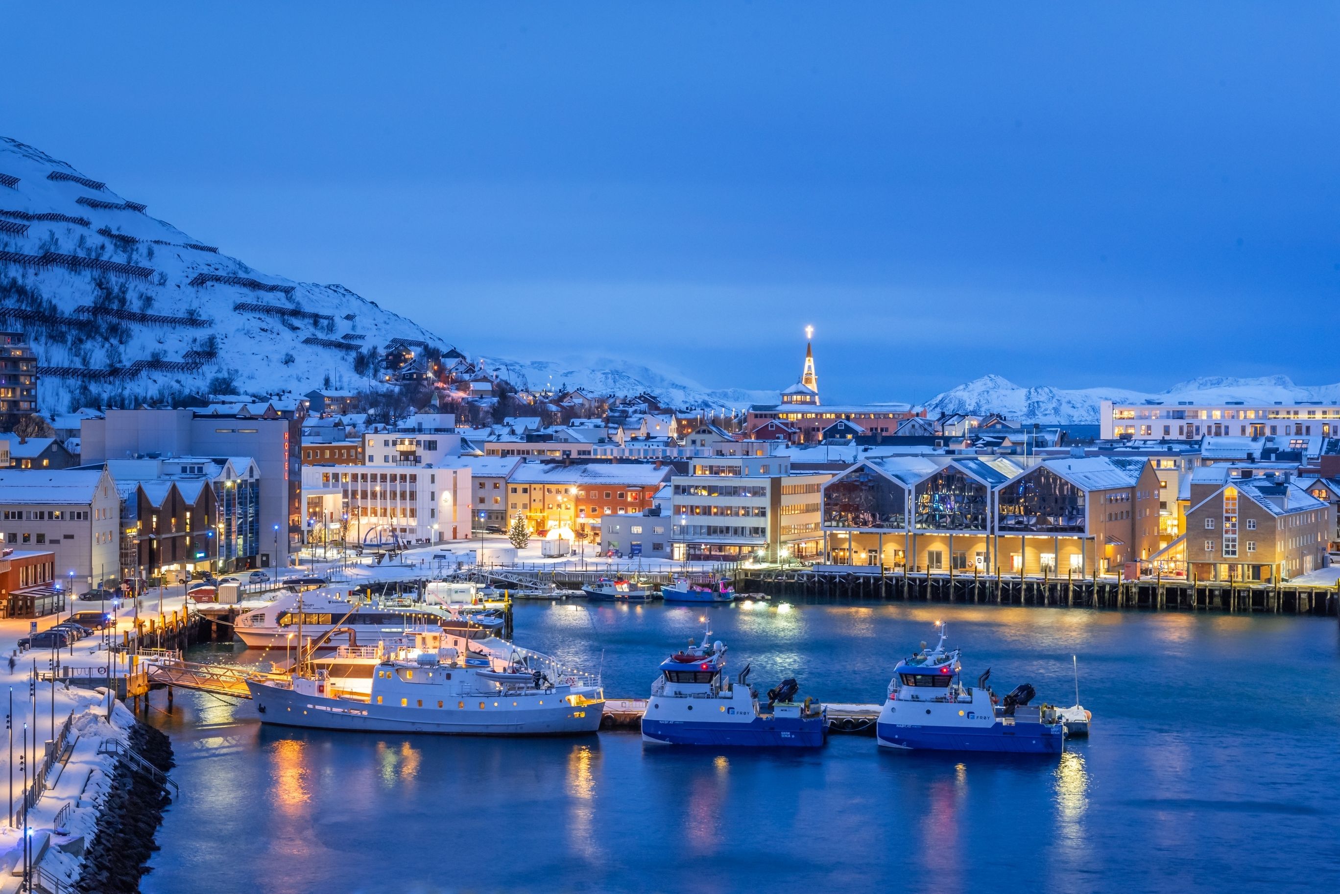 Landskap och stadsvy i Hammerfest, Nordnorge
