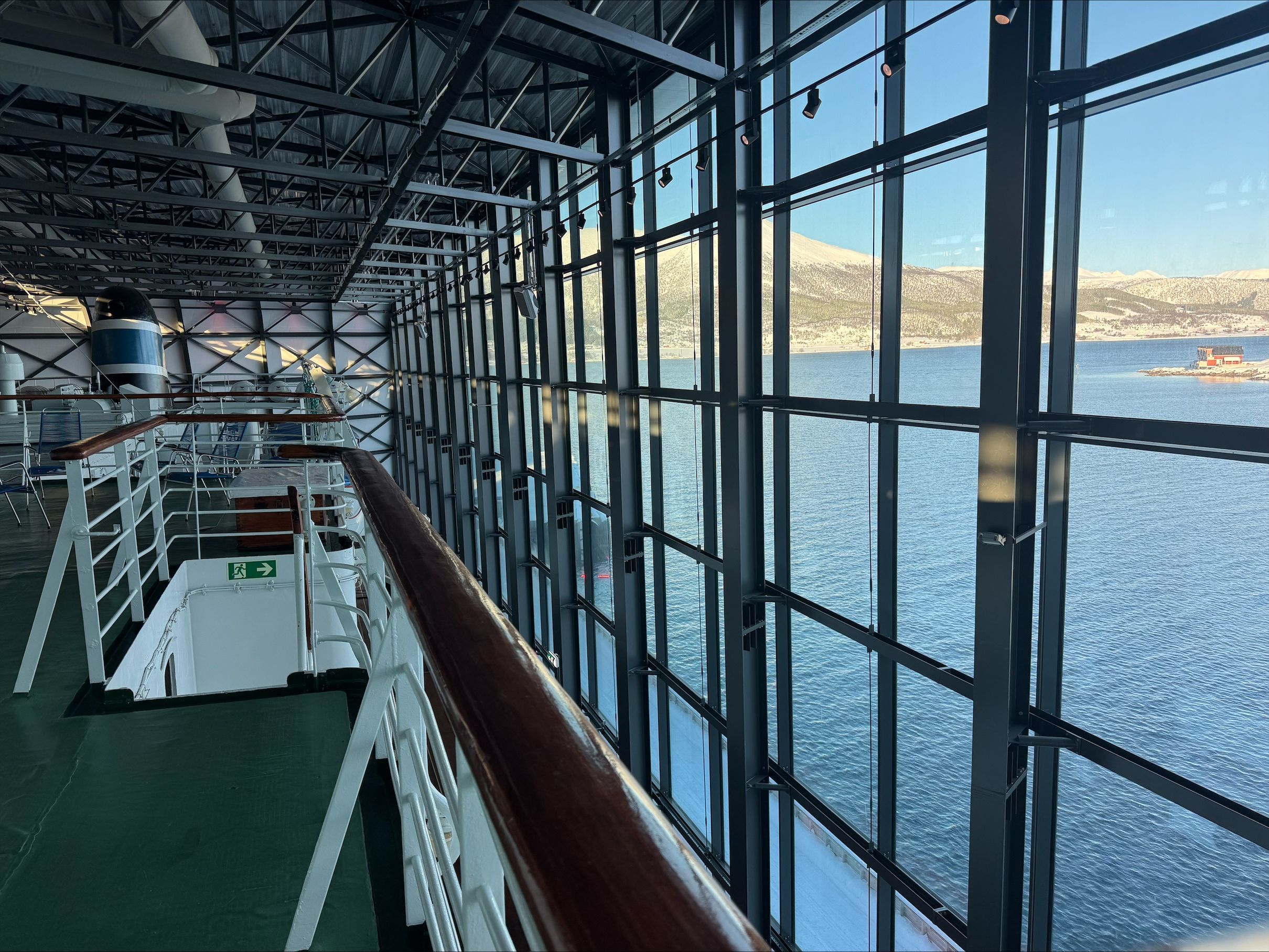 Fartyget MS Finnmarken inne i museet