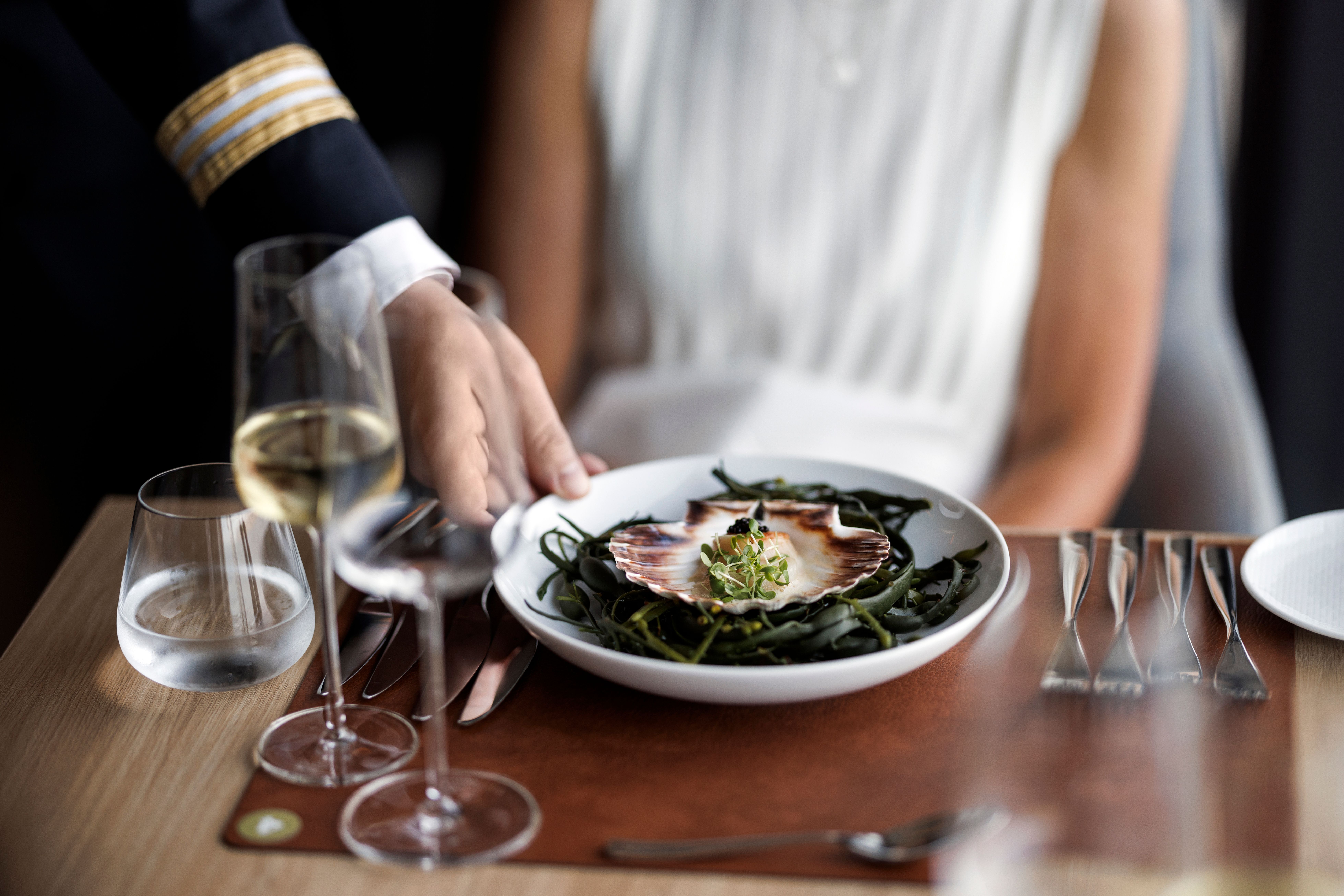 Sjømatrett servert på Hildring Fine Dining