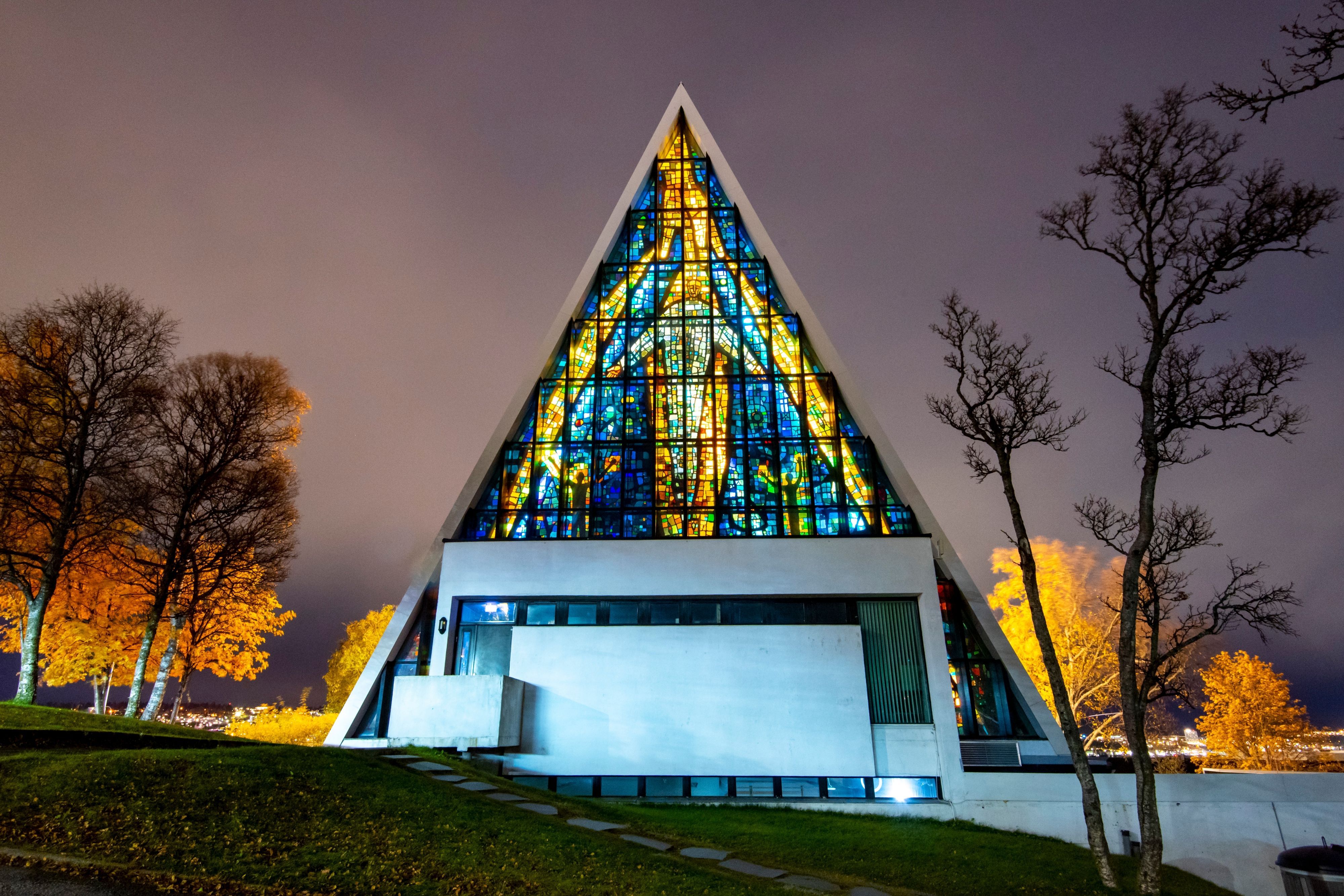 Ishavskatedralen i Tromsø, Norge