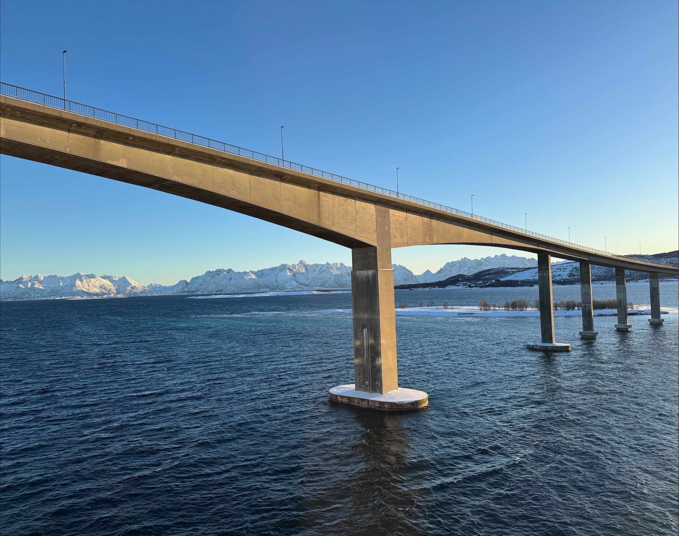 Stor betongbro