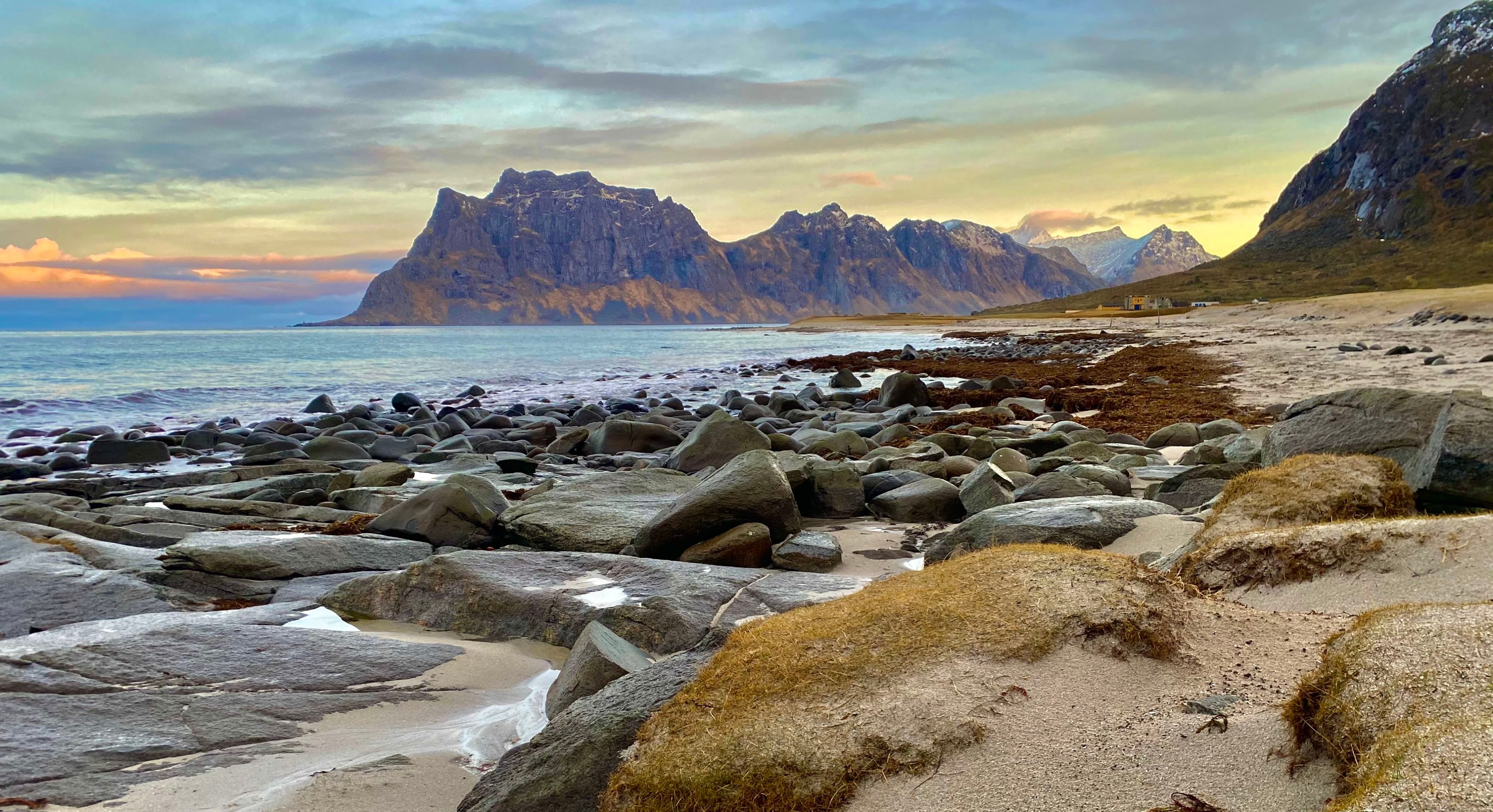 Vakker strand i Lofoten, Norge