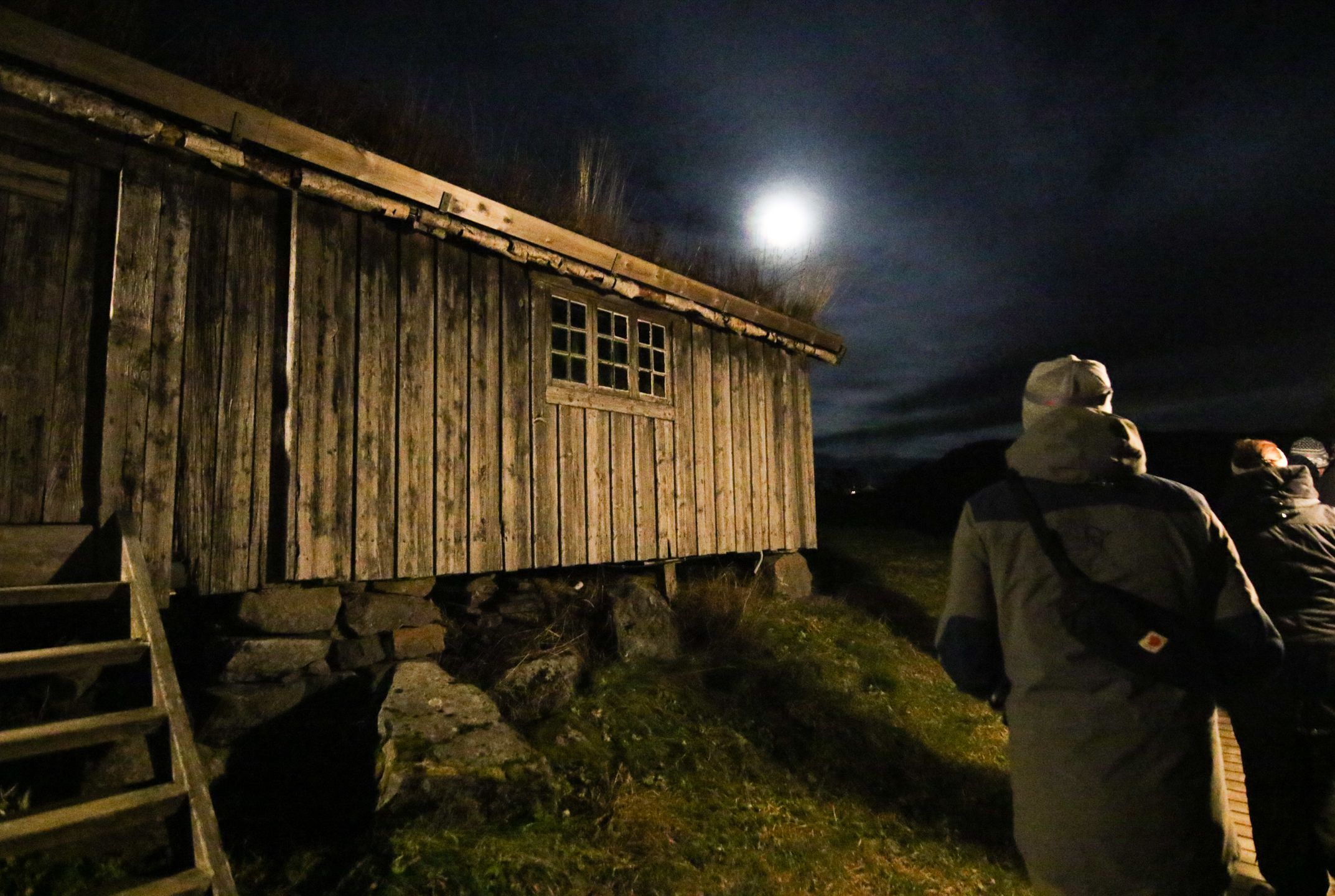 Geschichtstour in Storvågan, Lofoten, Norwegen