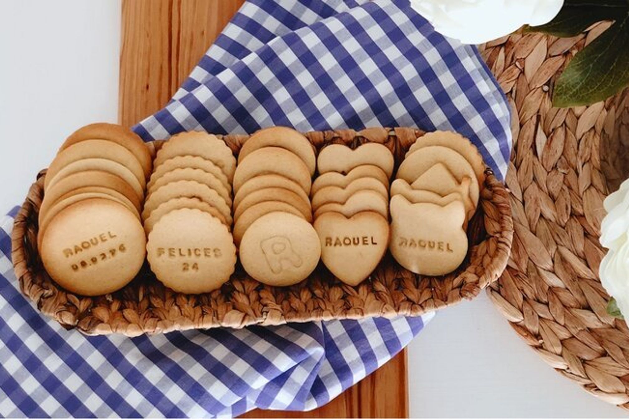 7 best product options pages we’ve seen, and how you can build your own