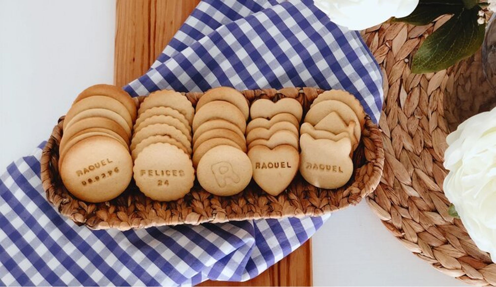 7 best product options pages we’ve seen, and how you can build your own