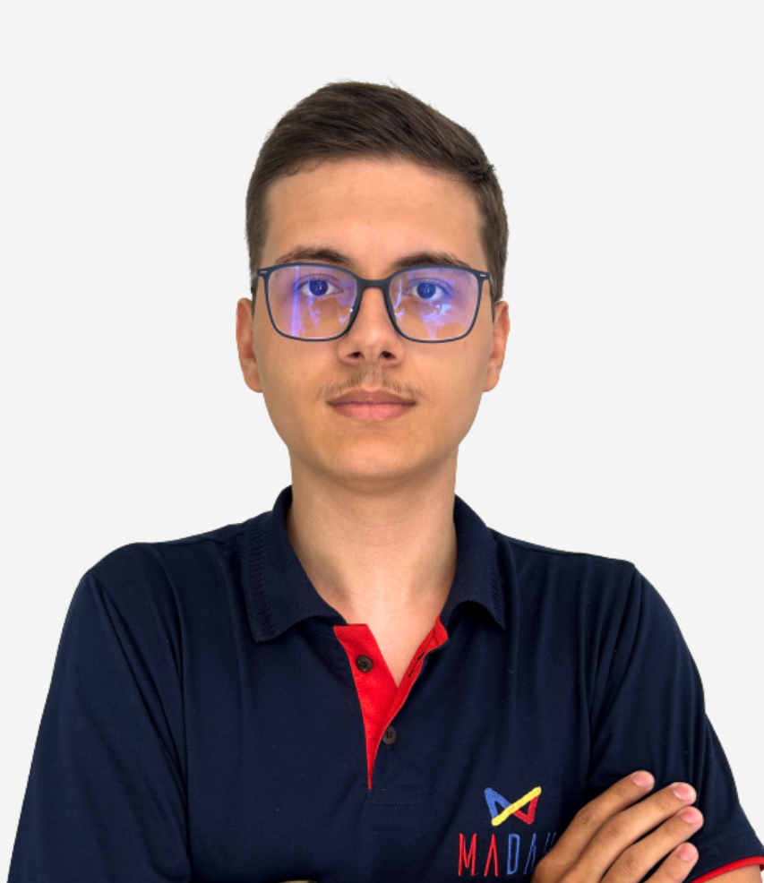 Lucas D'Moraes Favarato, 1º lugar em Engenharia de Computação na UFES · Aprovado no IME e na USP, aluno do MADAN até 2025